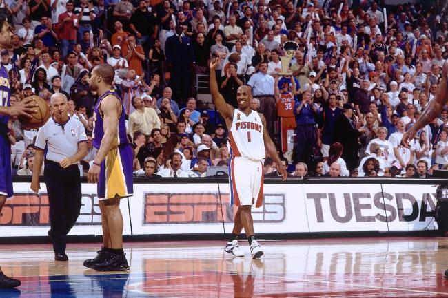 底特律活塞加时末段强势反弹，志在欧篮联名次提升，气氛紧张，赛季目标并未改变的简单介绍