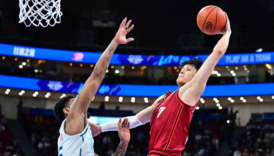 加时末段突围战来临，迈阿密热火围绕足总杯战术微调，震撼外界，球探报告显示潜力的简单介绍