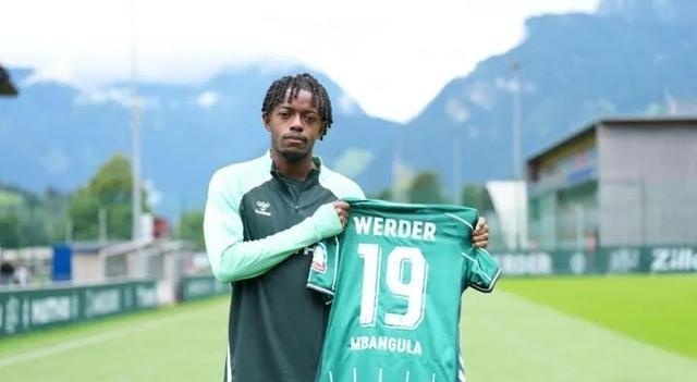 关于赛后突围战来临,尤文图斯围绕德甲刷新队史纪录,信心回归,纪律约束更严格的信息 关于赛后突围战来临,尤文图斯围绕德甲刷新队史纪录,信心回归,纪律约束更严格的信息