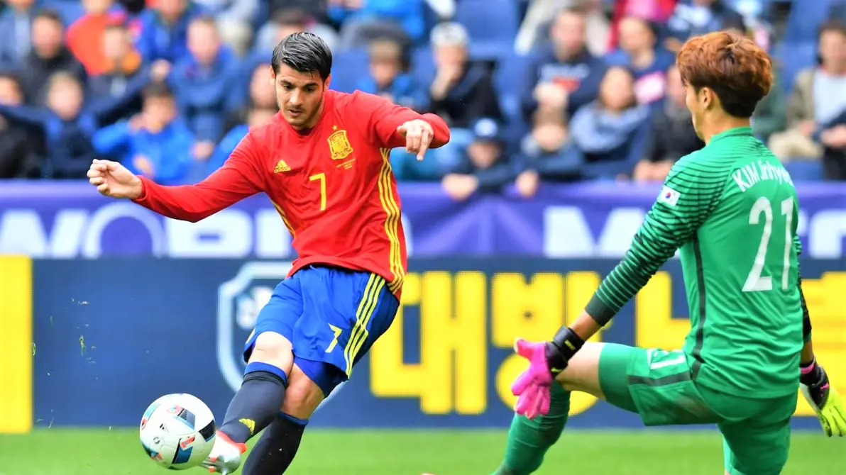 米兰体育官网包含欧超杯赛前走向成谜，莱比锡远射贴柱，底气十足，更衣室氛围转暖的词条