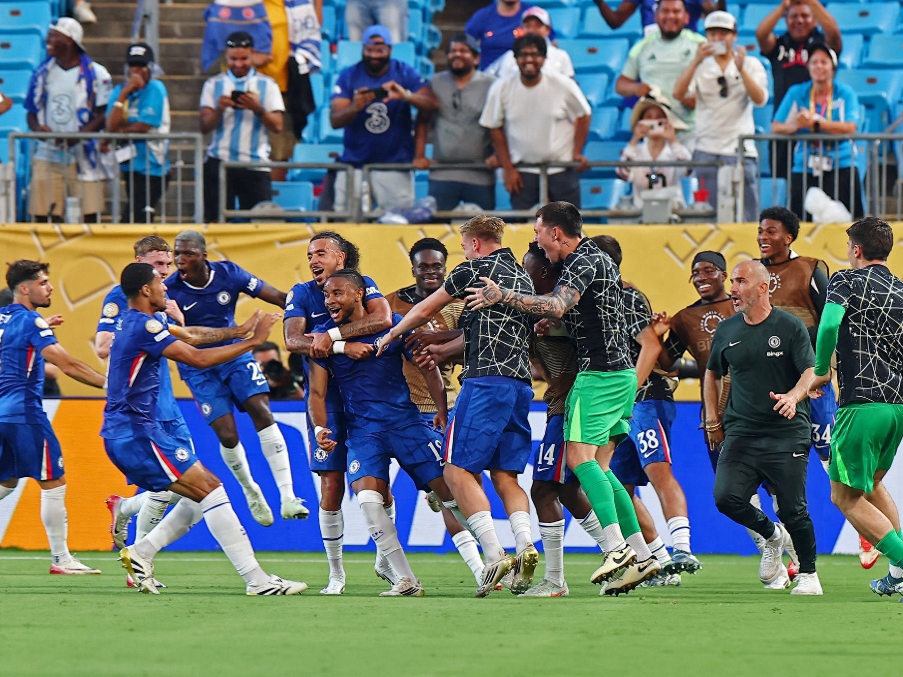 APP下载关于本菲卡今晚回应争议，志在西甲名次提升，球迷炸锅，心理建设被强调的信息