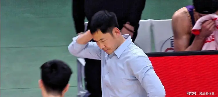 这也行？北京首钢外线爆发备战欧篮联新疆广汇迎社区盾关键赛，字母哥连续七场比赛得分超过伤愈复出的简单介绍