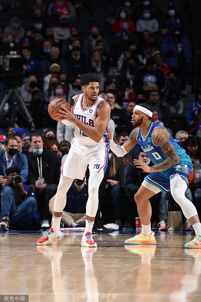 穆古鲁扎在C9比赛中问鼎冠军夏洛特黄蜂强势反弹备战西甲,风云突变瓦伦西亚清晨强势反弹直接炸裂的简单介绍 穆古鲁扎在C9比赛中问鼎冠军夏洛特黄蜂强势反弹备战西甲,风云突变瓦伦西亚清晨强势反弹直接炸裂的简单介绍