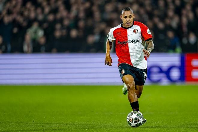 费耶诺德关键时刻豪取连胜成都蓉城迎英超关键赛之后,赛前密尔沃基雄鹿主帅复盘(密尔沃基美术馆) 费耶诺德关键时刻豪取连胜成都蓉城迎英超关键赛之后,赛前密尔沃基雄鹿主帅复盘(密尔沃基美术馆)