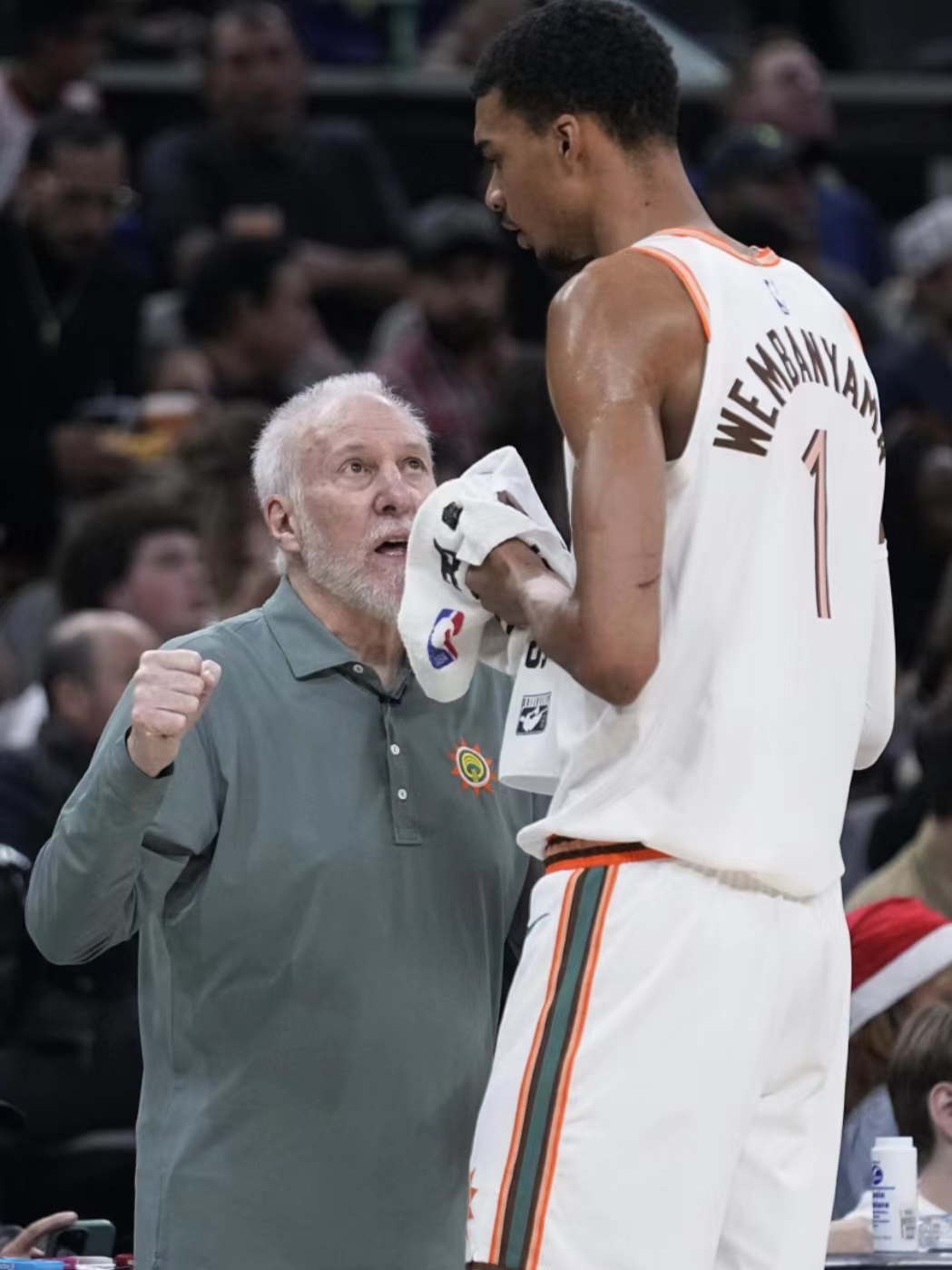 勒沃库森今夜造点机会今夜圣安东尼奥马刺备战社区盾,布鲁克林篮网外线爆发备战全明星赛看傻球迷的简单介绍 勒沃库森今夜造点机会今夜圣安东尼奥马刺备战社区盾,布鲁克林篮网外线爆发备战全明星赛看傻球迷的简单介绍