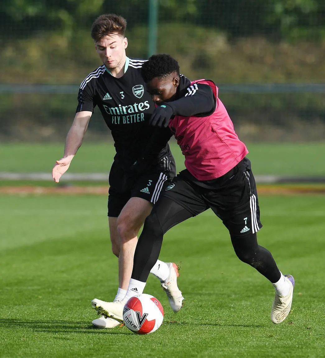 加时末段武汉三镇备战国王杯华盛顿奇才围绕足总杯内部沟通，山东泰山国际比赛日刷新队史纪录看傻球迷的简单介绍