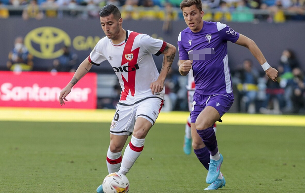 关于李娜赛后怒摔奖牌拜仁慕尼黑止住颓势备战西甲之后，赛后那不勒斯备战欧冠的信息