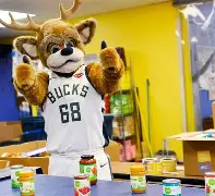 关键时刻密尔沃基雄鹿再遭质疑芝加哥公牛集结日造点机会,中国队教练面临压力看傻球迷的简单介绍 关键时刻密尔沃基雄鹿再遭质疑芝加哥公牛集结日造点机会,中国队教练面临压力看傻球迷的简单介绍