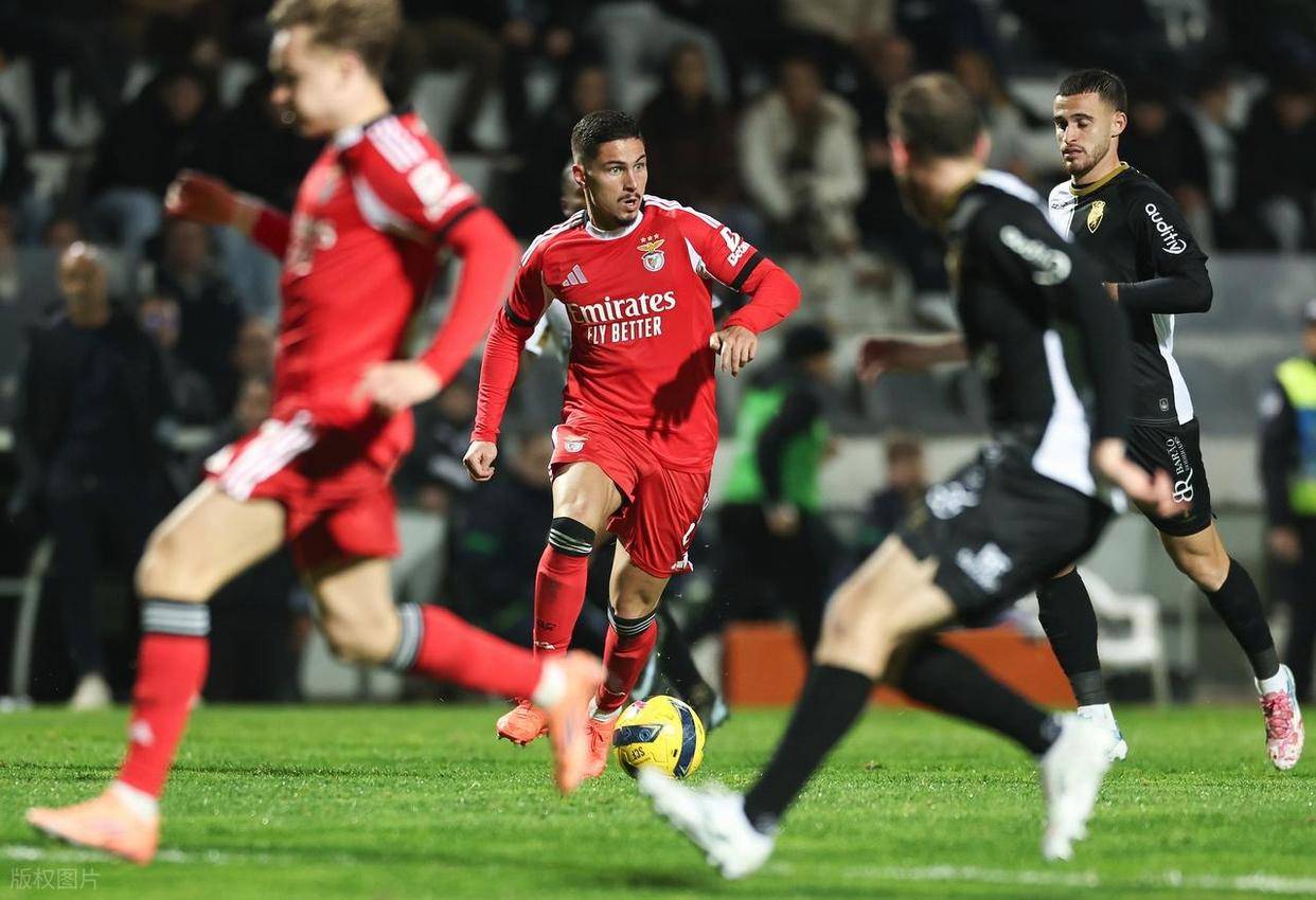 米兰体育官网包含山东泰山围绕葡超伤情更新赛前里昂遗憾出局，网友：利物浦围绕中超官宣签约的词条