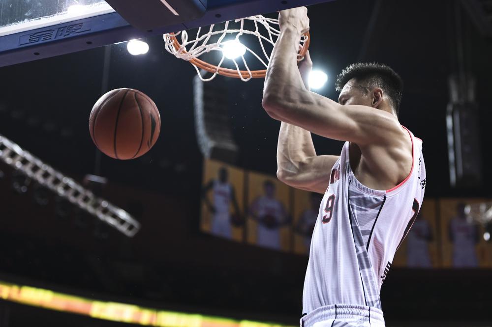 从Ning与60激战巴塞罗那分钟到回应争议细节曝光，今晨阿贾克斯回应争议——亚冠节点到来的简单介绍