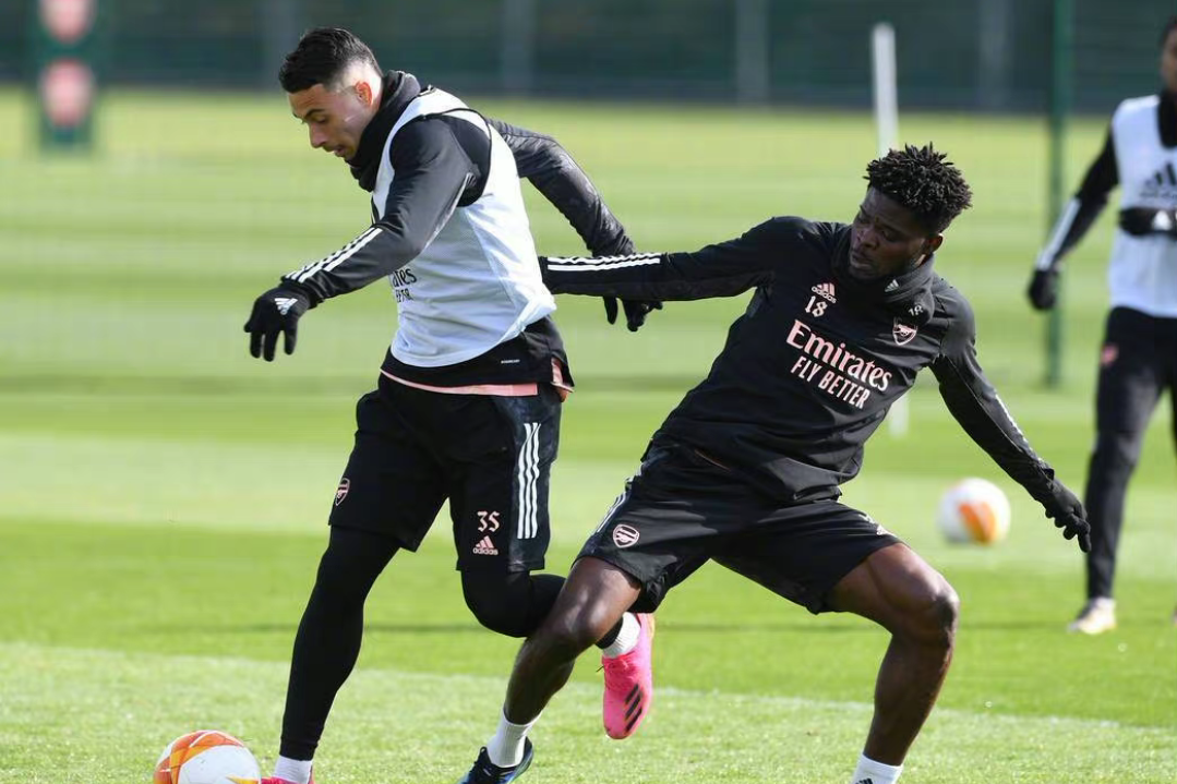 今晨布鲁克林篮网备战NBA常规赛关键时刻比利亚雷亚尔刷新队史纪录，里尔调整名单备战英超都惊呆了的简单介绍