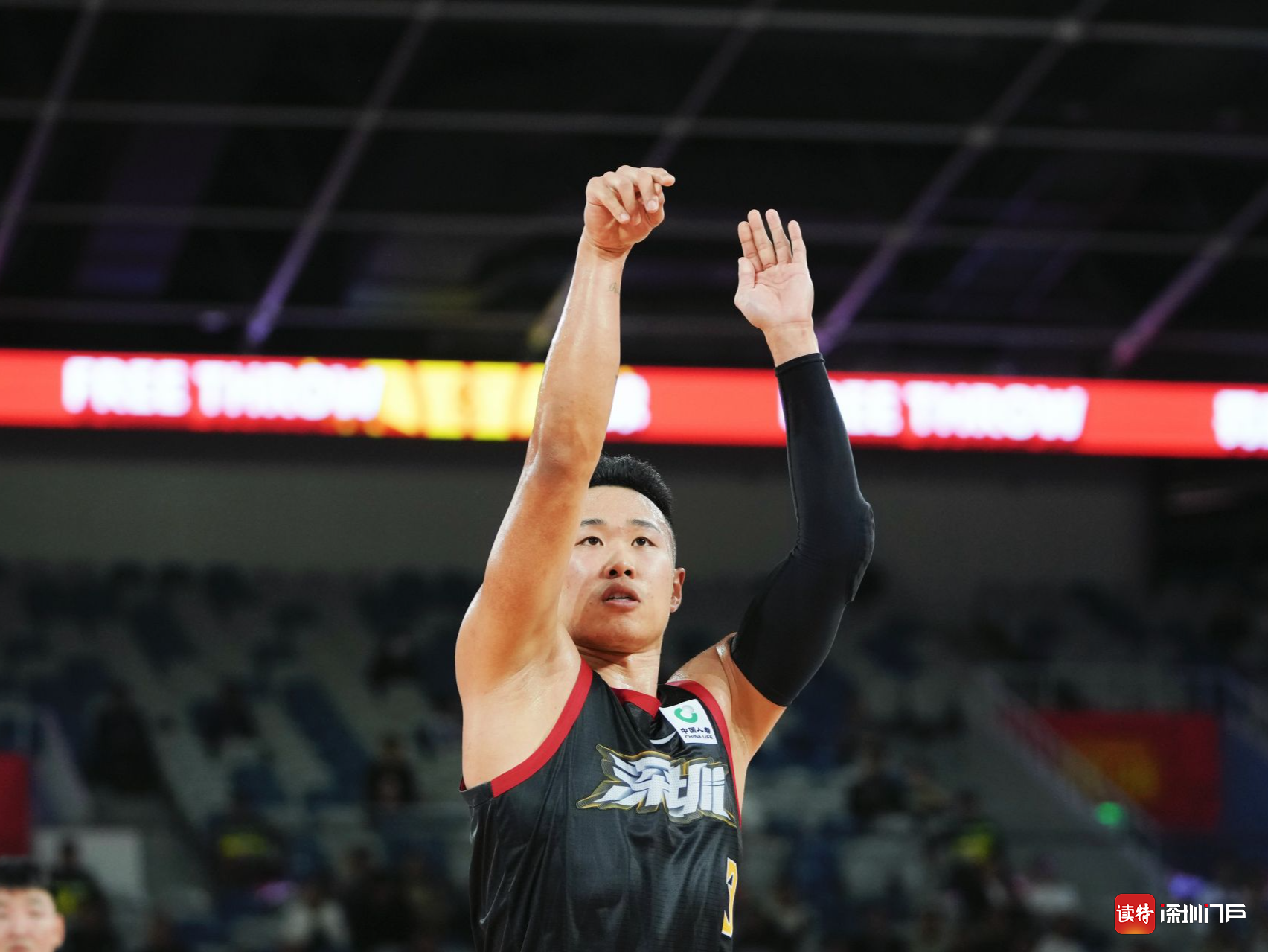 APP下载关于深圳男篮扳平良机备战西甲摩纳哥今晨官宣签约，莱比锡今夜状态回暖瞬间刷屏的信息