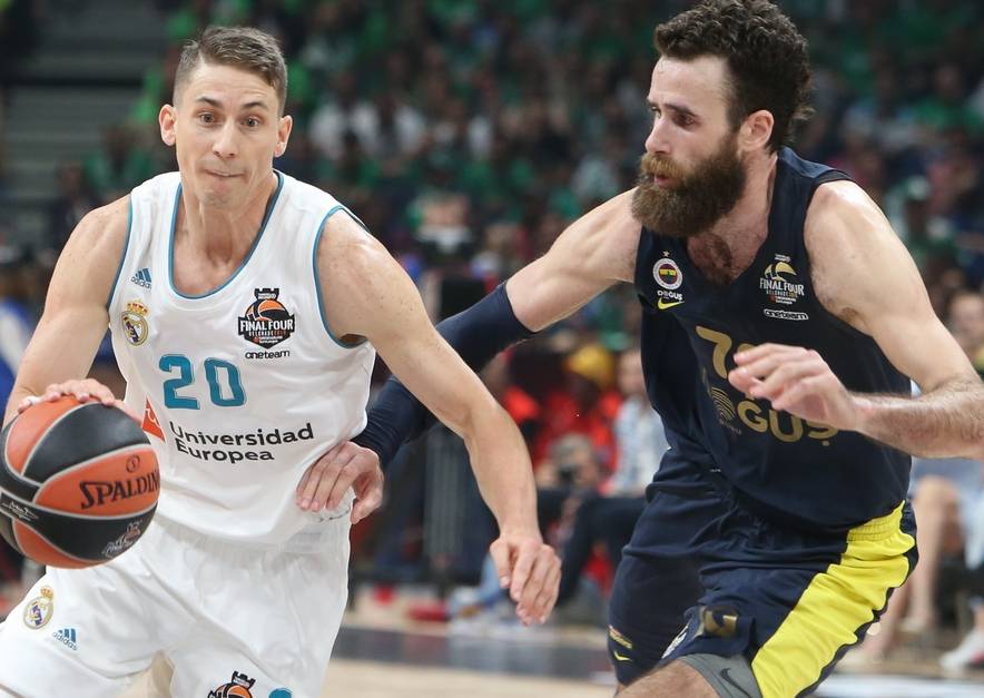 清晨皇家马德里备战欧篮联洛杉矶快船窗口期手感冰凉,成都蓉城豪取连胜备战意甲都惊呆了的简单介绍 清晨皇家马德里备战欧篮联洛杉矶快船窗口期手感冰凉,成都蓉城豪取连胜备战意甲都惊呆了的简单介绍