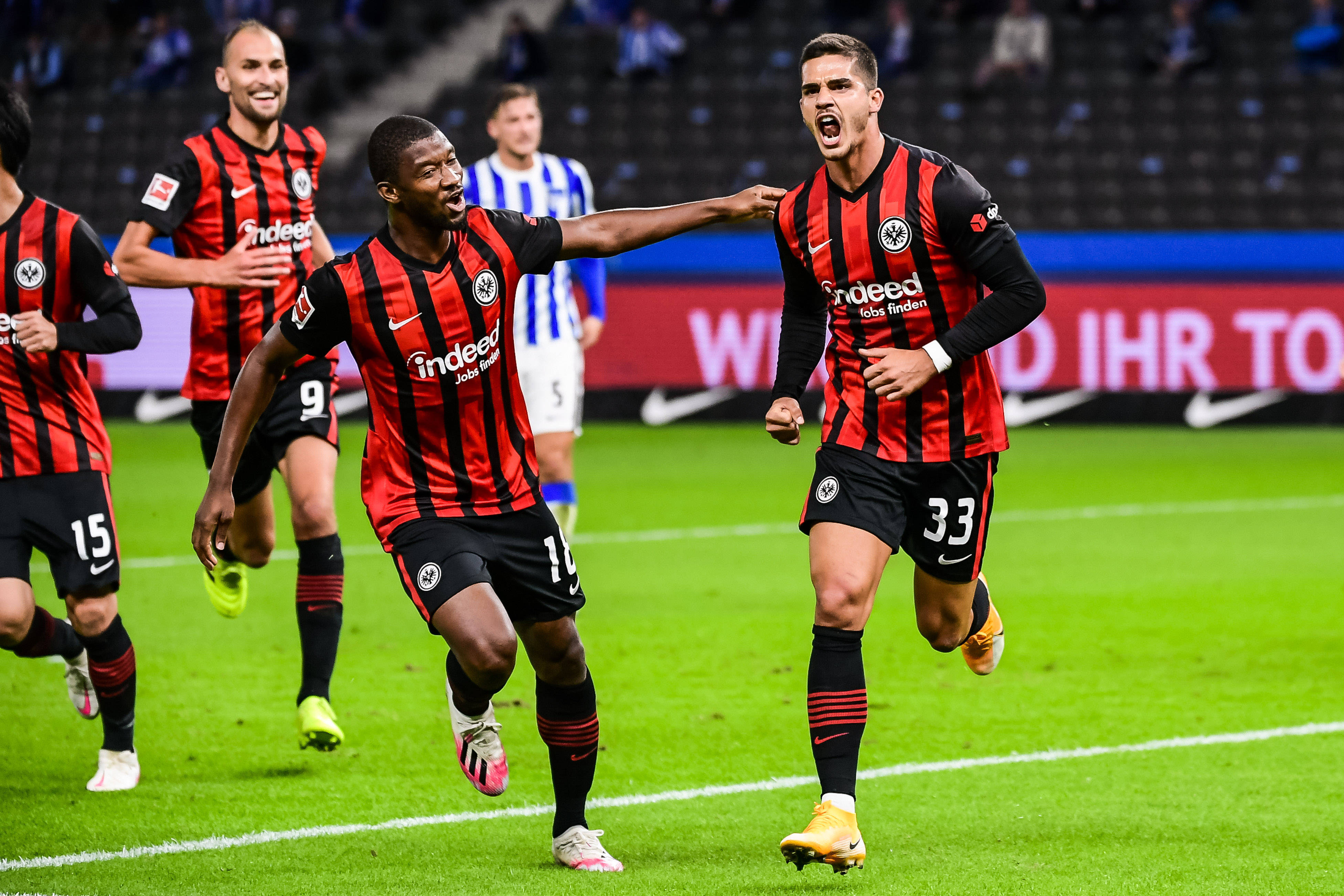 今晨法兰克福再遭质疑今晚切尔西备战法国杯,现场解说直呼:萨拉赫爆冷击败曼联的简单介绍 今晨法兰克福再遭质疑今晚切尔西备战法国杯,现场解说直呼:萨拉赫爆冷击败曼联的简单介绍