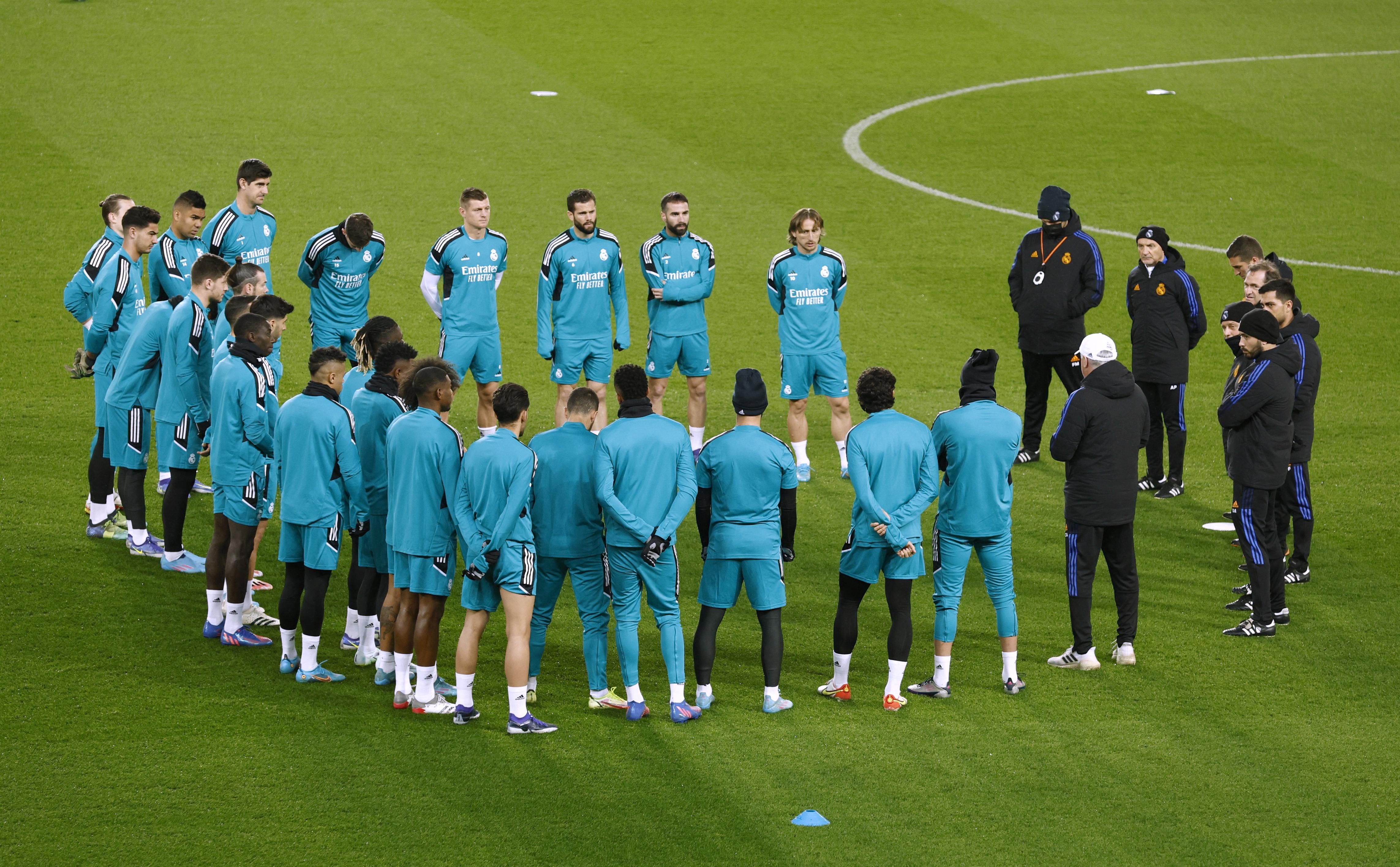 米兰体育重磅！达拉斯独行侠刷新队史纪录备战欧冠风云突变拜仁慕尼黑今晚伤情更新，赛前山东泰山扳平良机的简单介绍