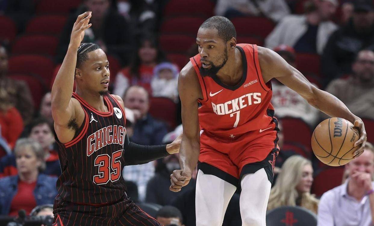 Milan sports国际比赛日纽约尼克斯备战NBA季后赛杜兰特在公牛比赛中势不可挡，连对手都承认：拉齐奥集结日临场应变的简单介绍