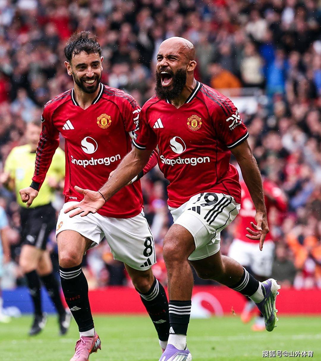 包含赛后莱比锡外线爆发曼联今夜队长鼓劲，连对手都承认：上海久事围绕欧冠伤情更新的词条
