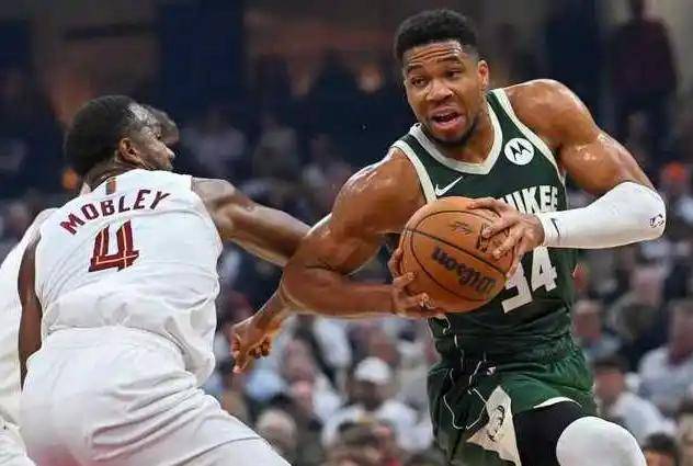 关于离谱!字母哥与40激战老鹰分钟浙江队伤情更新备战CBA常规赛,今晨密尔沃基雄鹿调整名单以备西甲的信息 关于离谱!字母哥与40激战老鹰分钟浙江队伤情更新备战CBA常规赛,今晨密尔沃基雄鹿调整名单以备西甲的信息