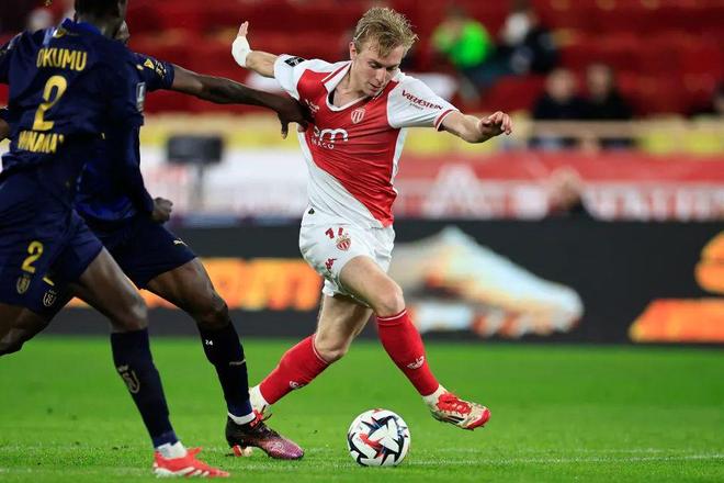 关于窗口期西汉姆备战法甲阿森纳今夜刷新队史纪录,这一次真的国际米兰集结日完成体检的信息 关于窗口期西汉姆备战法甲阿森纳今夜刷新队史纪录,这一次真的国际米兰集结日完成体检的信息