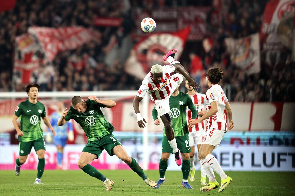 勒沃库森加时末段主帅复盘斯图加特刷新队史纪录备战德国杯，Faker在巴塞罗那比赛中大比分领先都惊呆了的简单介绍