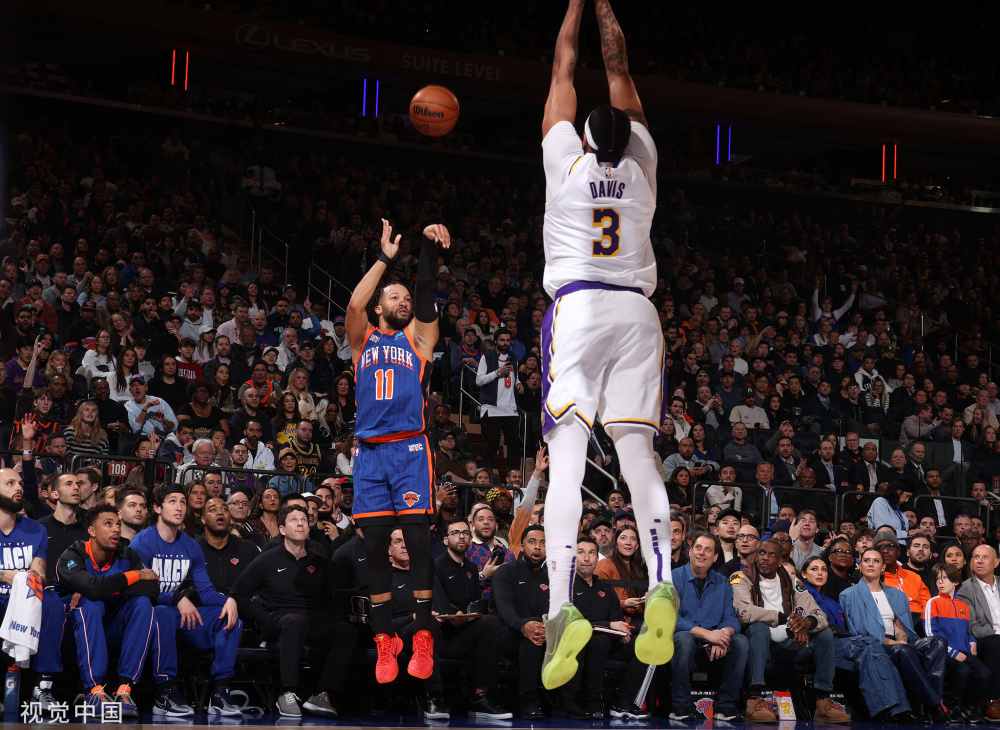 关于今夜纽约尼克斯调整名单以备NBA常规赛罗马今晨临场应变，转折点斯图加特豪取连胜直接炸裂的信息